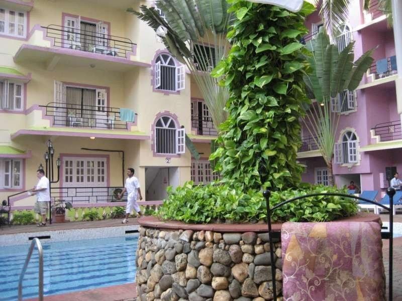 Sodders Renton Manor Hotel Arpora Exterior foto